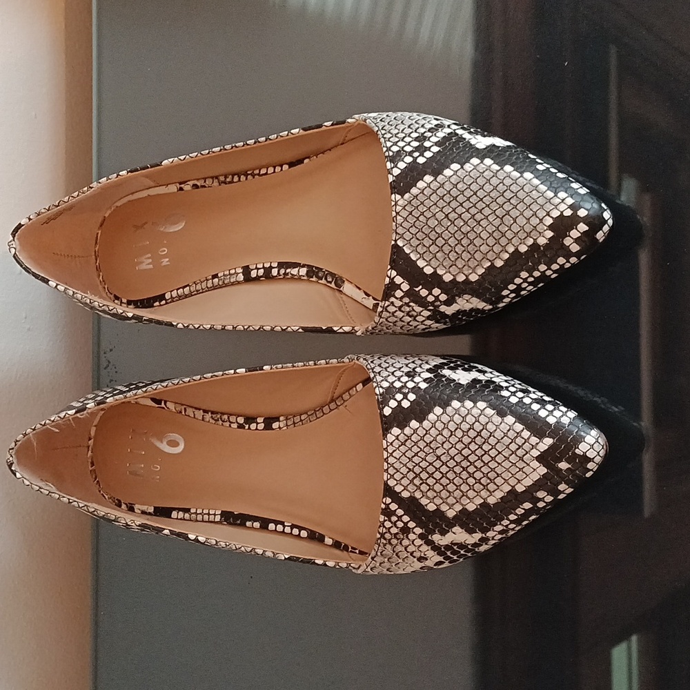 Snake print flats